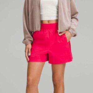 Lululemon Stretch Woven Relaxed Fit HR Short 4" NWT